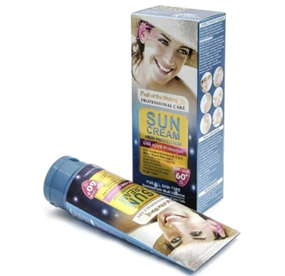 مشاهده و خرید کرم ضد آفتاب وکالی بدون رنگ حاوی SPF60