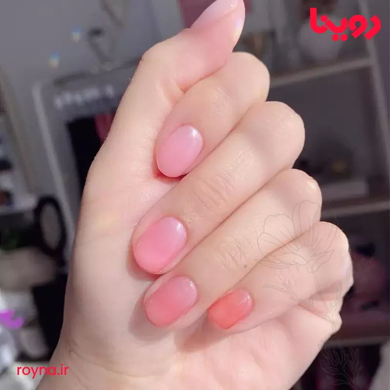 ۱۸. لاک ژله‌ای صورتی