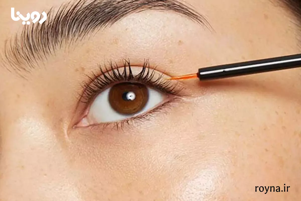 مقایسه سرم تقویت مژه لانبنا اصل و فیک با 7 روش ساده 4 بافت و رنگ سرم تقویت مژه لانبنا اصل